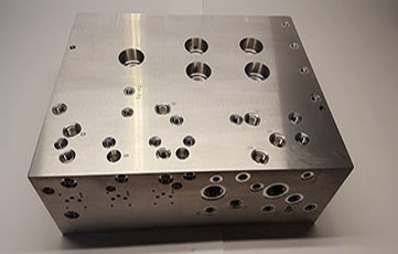 Custom Manifolds